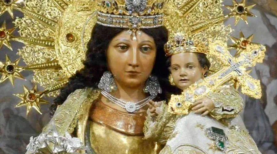Virgen de los Desamparados - Foto: Facebook Virgen de los Desamparados