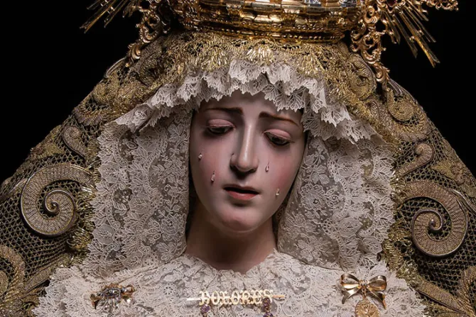 Sacerdotes destacan a la Virgen de los Dolores como hito en historia de su vocación
