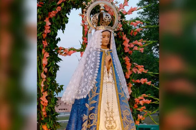 Más de 100 mil personas en aniversario de la Virgen de Itatí en Argentina