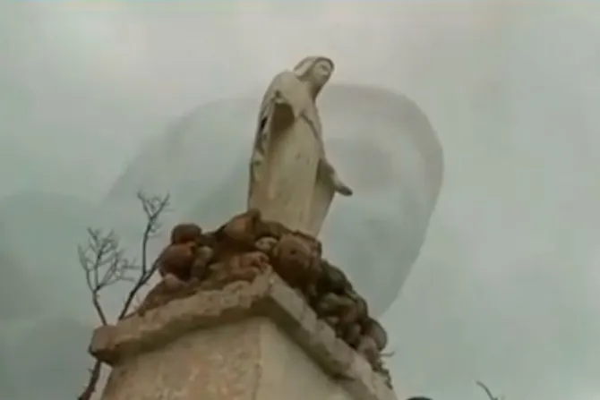 Imagen de la Virgen que resistió huracán Iota emociona a presidente de Colombia