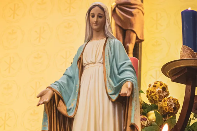Obispo propone 3 simples regalos de cumpleaños para la Virgen María