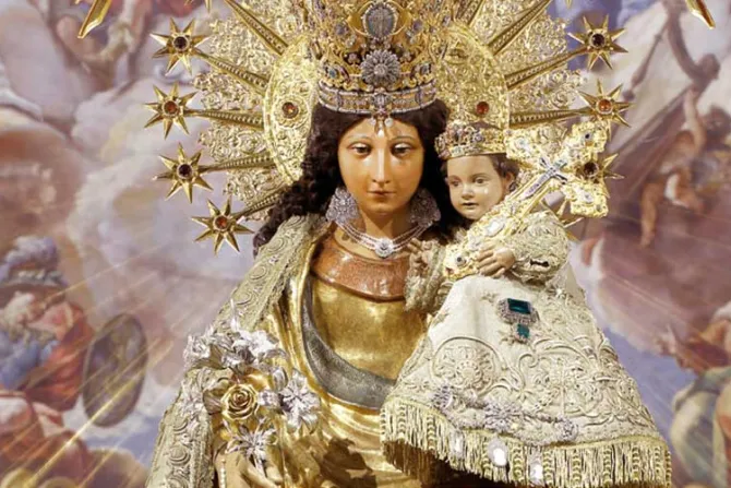 Cardenal Cañizares: María es madre de todos, también de los que se burlan de ella