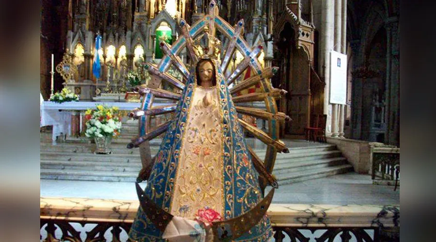 Virgen de Luján / Foto: Facebook Peregrinación Juvenil a Luján?w=200&h=150