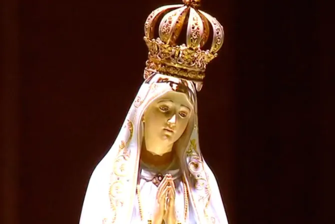 Vigilia por la Virgen de Fátima: Cardenal invita a responder a pandemia con el Rosario