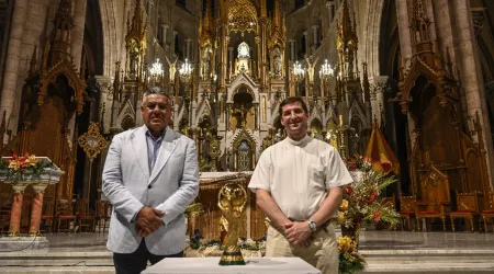 La Virgen y la selección dan esperanza a los argentinos, afirmó sacerdote de Luján
