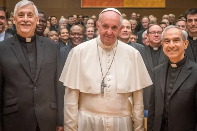 La advertencia que el Papa Francisco hace a los jesuitas sobre el demonio