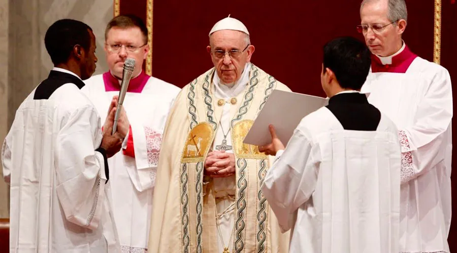 El Papa Francisco pronuncia su homilía. Foto: Daniel Ibáñez / ACI Prensa?w=200&h=150