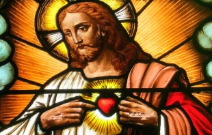 Vitral del Sagrado Corazu00f3n / Imagen referencial. Foto: Foto: Wikipedia / Nheyob (CC-BY-SA-3.0) 