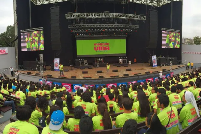 Miles de voluntarios se preparan para “hacer lío” en próxima Marcha por la Vida en Perú