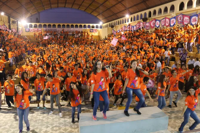 [VIDEO] Gran encuentro de jóvenes voluntarios para Marcha Por la Vida en Perú