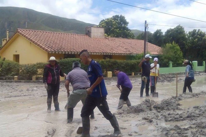 Arquidiócesis de Rosario alienta solidaridad tras intensas lluvias en Argentina