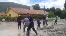 Voluntarios trabajan en zonas afectadas / Foto: Cáritas Diocesana Jujuy