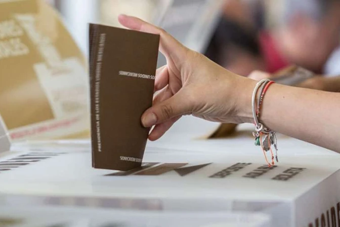 Obispos alientan a ecuatorianos a votar con responsabilidad en elecciones