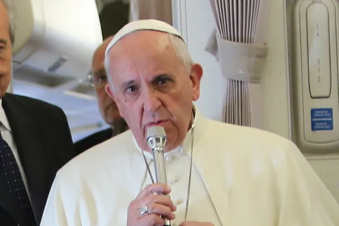 Papa Francisco reitera rechazo a corrupción: Pecadores sí, corruptos no