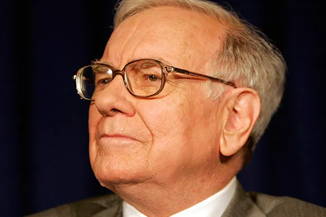 Warren Buffett dona más de mil 200 millones de dólares a industria del aborto