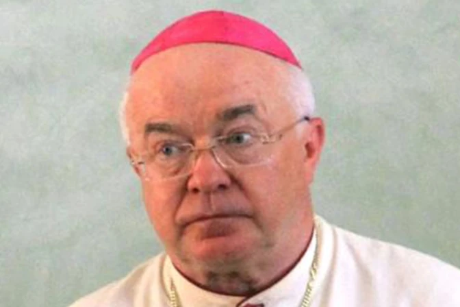 Ex nuncio Wesolowski acusado de abusos falleció de causas naturales, confirma autopsia