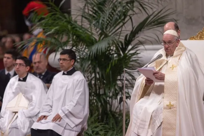 Papa Francisco: La Virgen de Guadalupe nos suplica que le permitamos ser nuestra madre