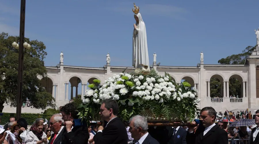 Procesión en el Santuario de Fátima / Foto: Daniel Ibáñez (ACI Prensa)