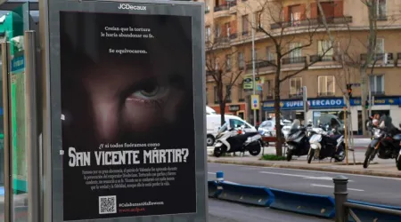Uno de los carteles de la campaña de la Asociación Católica de Propagandistas con motivo de Halloween en España.