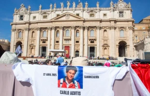 Imagen de la plaza de San Pedro el 27 de abril, fecha en la que habría sido canonizado Crédito: Daniel Ibáñez/ EWTN News