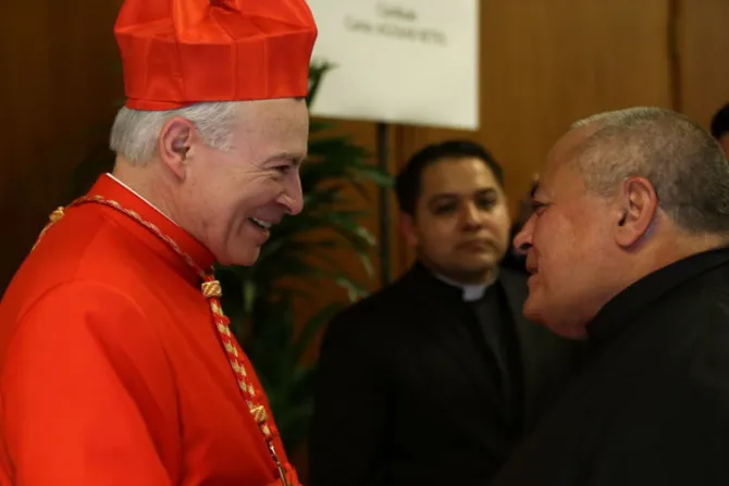 El Papa Francisco nombró al Cardenal Carlos Aguiar nuevo Arzobispo de México