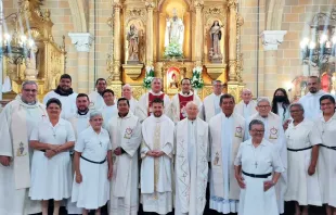 Agustinos, Agustinos Recoletos y hermanas Misioneras Agustinas Recoletas juntos en la celebración Crédito: Prensa Arquidiócesis de Caracas