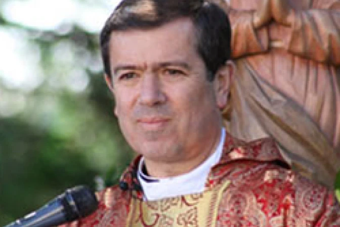 P. Corcuera explica cómo se tomó decisión sobre comunicado que reconoce abusos de Maciel