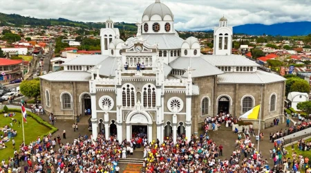 Basílica de Nuestra Señora de los Ángeles fija lineamientos para políticos en Costa Rica