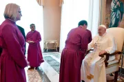 El Papa Francisco se reúne con anglicanos en el Vaticano este 2 de mayo