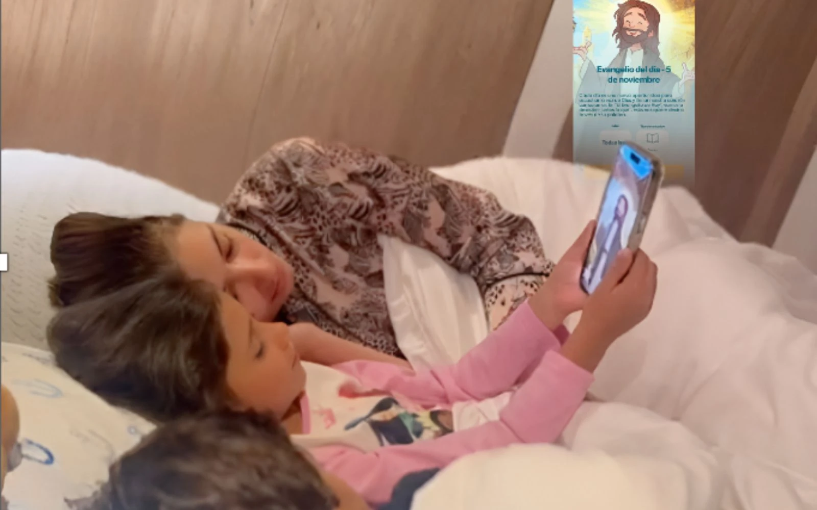 Las familias interesadas pueden unirse descargando Theo App desde la App Store o Google Play.?w=200&h=150