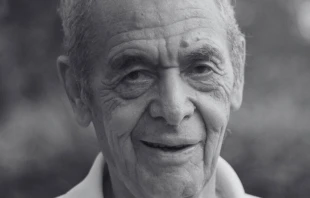 P. Arnaldo Zenteno, sacerdote jesuita de 91 años obligado a dejar Nicaragua y fallecido en El Salvador. Crédito: Jesuitas de Centroamérica