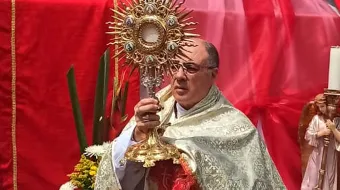 Arzobispo de Cali, Mons. Luis Fernando Rodríguez, durante la Solemnidad del Corpus Christi 2023.