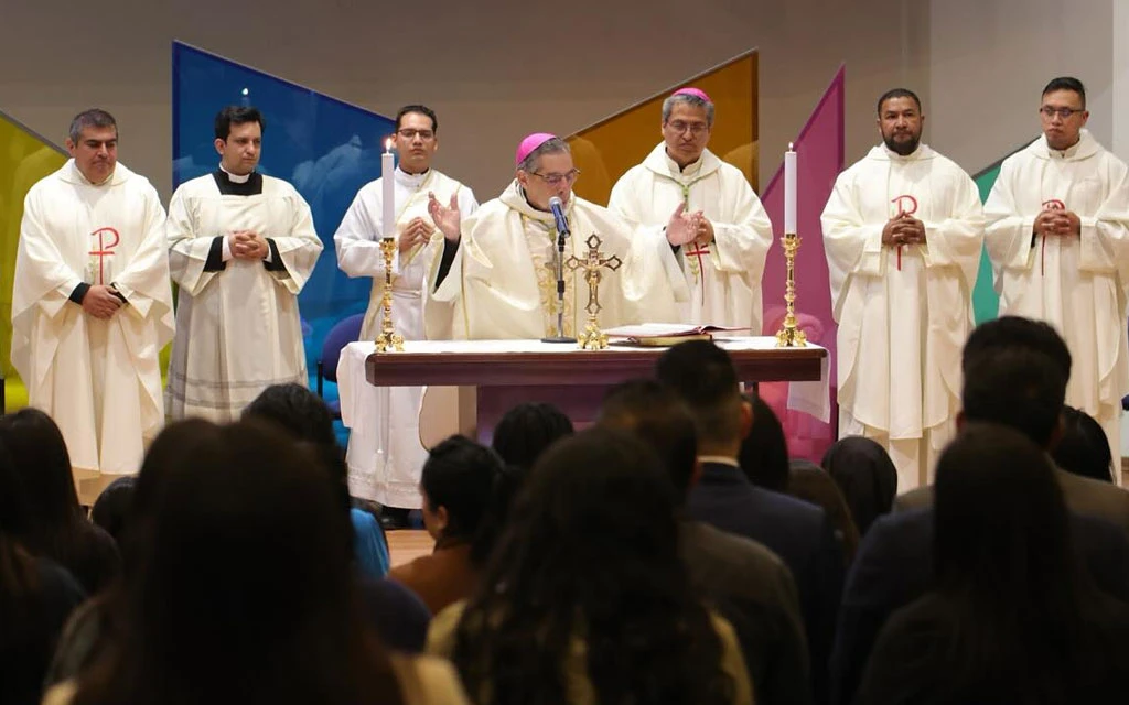 Mons. Alfredo Espinoza, Arzobispo de Quito, en la Misa de inauguración del congreso de docentes católicos.?w=200&h=150