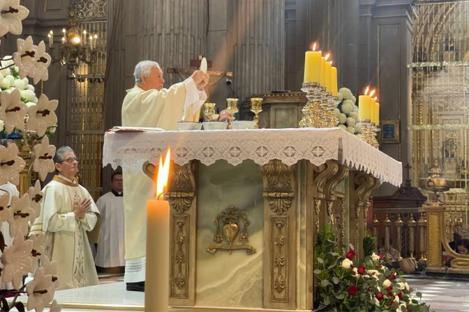 Arzobispo de Puebla de los Ángeles