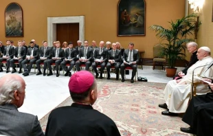 El Papa recibe en audiencia a los jugadores del Celtic Football Club Crédito: Vatican Media