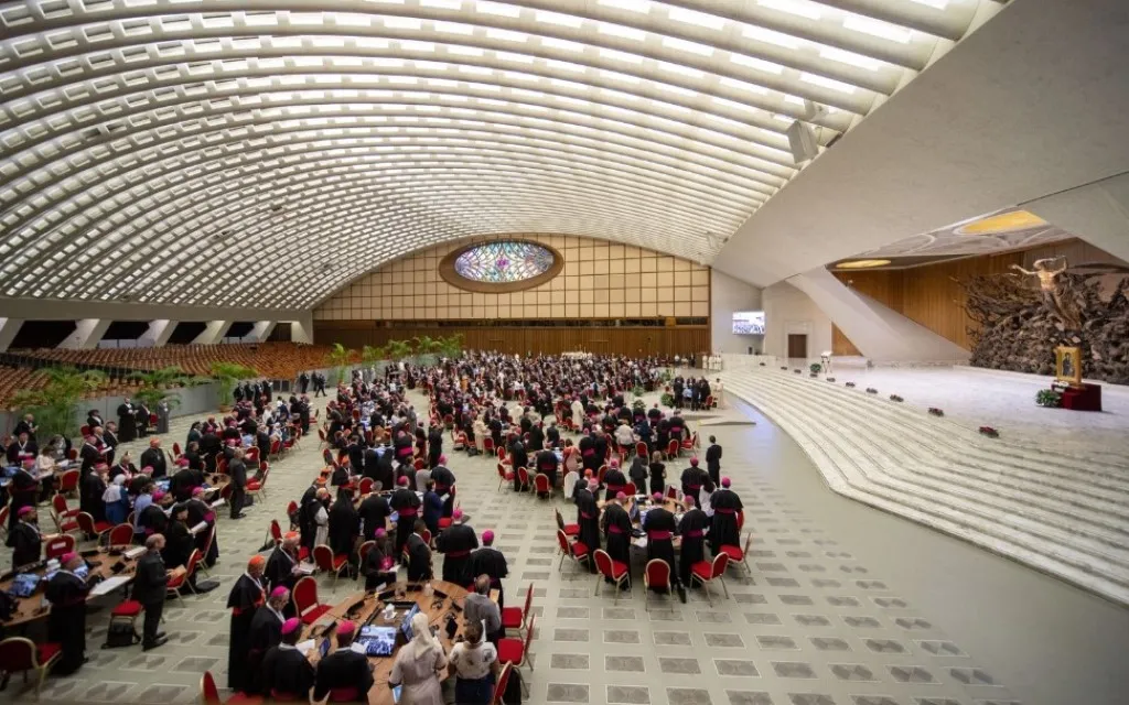 Gathering of the Synod on Synodality in the Paul VI. Audience Hall at the Vatican, October 2023.?w=200&h=150