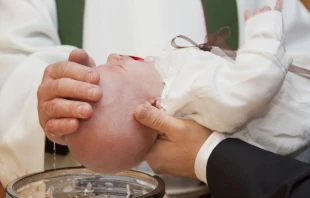 Imagen referencial de bautizo. Cru00e9dito Pixabay. 