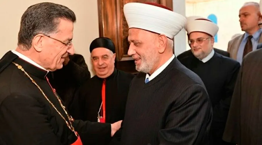 El Cardenal Béchara Boutros Raï y el múfti del Líbano, Abdel Latif Darian / Foto: Patriarcado maronita de Siria-Antioquía?w=200&h=150