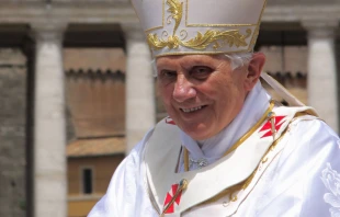 El Papa Benedicto XVI nació un día como hoy, el 16 de abril de 1927, hace 97 años. Crédito: Flickr Mark Bray CC BY 2.0 DEED