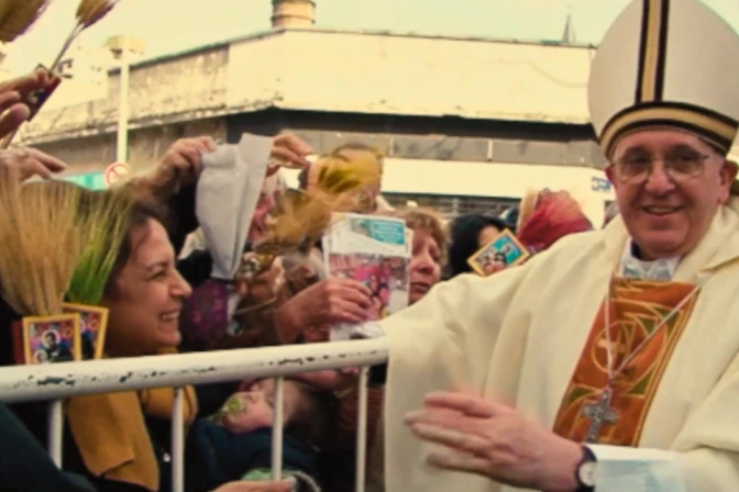 Cardenal Bergoglio en la fiesta de San Cayetano
