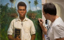 Berzosa trabajando en el retrato de San Peter To Rot.