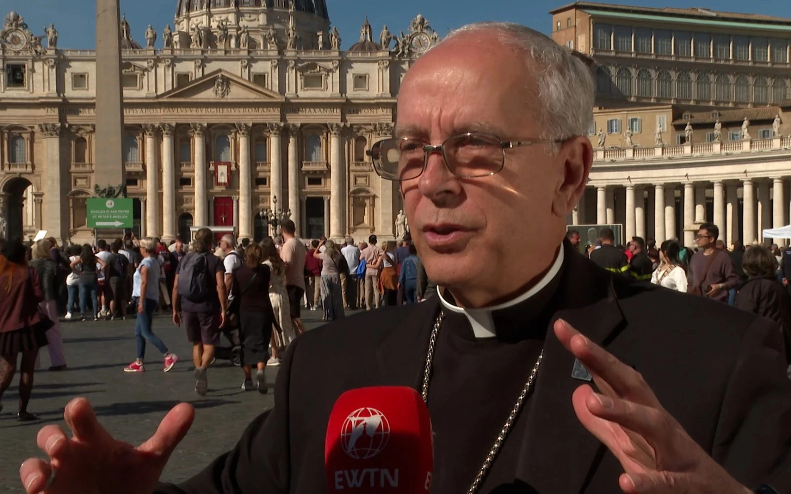 El Obispo de El Paso, Texas (Estados Unidos), Mons. Mark Seitz, conversa con EWTN News el 9 de octubre de 2025, en el Vaticano.?w=200&h=150