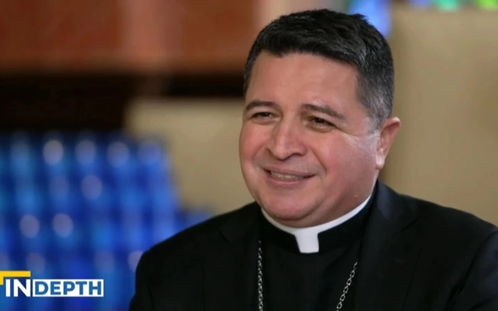 El obispo Evelio Menjívar habla con EWTN News in Depth el viernes 14 de marzo de 2025.?w=200&h=150