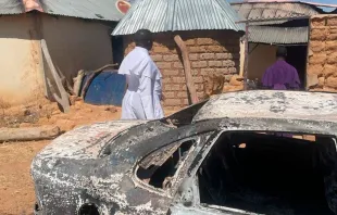 Una comunidad afectada por los ataques fulanis durante la Navidad de 2023, en Bokkos. Crédito: ACN UK.
