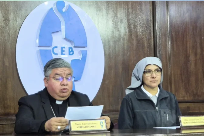 Conferencia de Prensa de la CEB