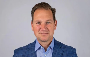 La nominación de Brian Burch como embajador de Estados Unidos ante la Santa Sede fue bloqueada por los demócratas del Senado el 13 de mayo de 2025. Crédito: Foto cortesía de CRC Advisors.