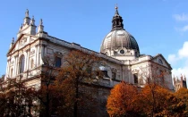 El Oratorio de Brompton en Londres (Reino Unido), con el que está asociada la London Oratory School.