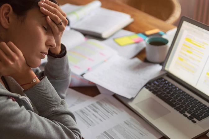 Ante el burnout, arzobispo mexicano propone la oración como remedio eficaz