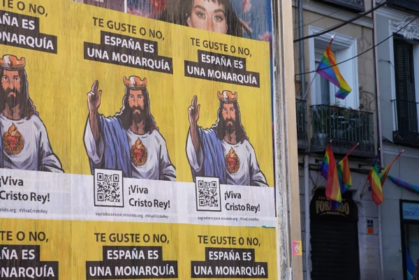 "Te guste o no, España es una monarquía". Crédito: Asociación Rescoldo