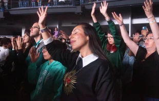 Recital católico. Crédito: Eduardo BR - Shutterstock